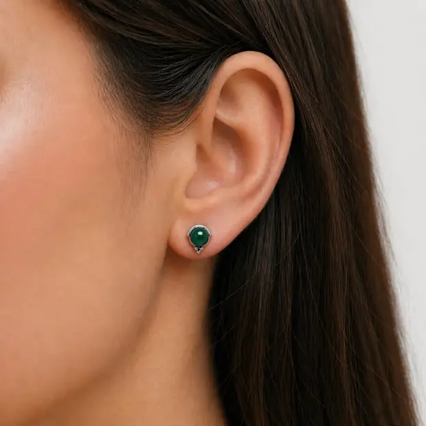 Groene onyx oorknopjes Lusa