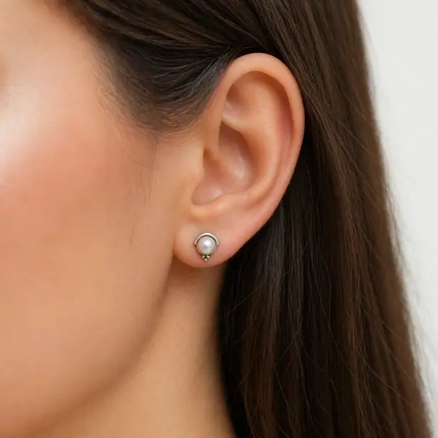 Parel oorknopjes Lusa