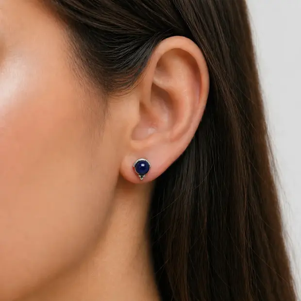 Lapis Lazuli oorknopjes Lusa