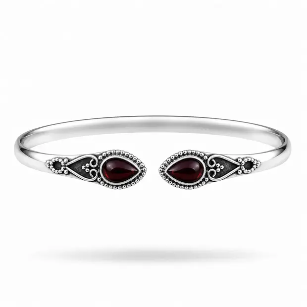 Zilveren edelsteen armband Vanida Granaat Zilveren edelsteen armband Vanida Granaat