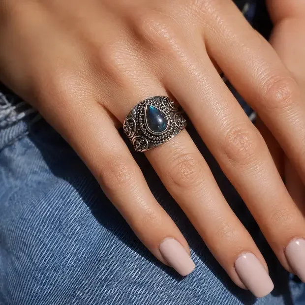 Labradoriet ring Manisha Labradoriet ring Manisha