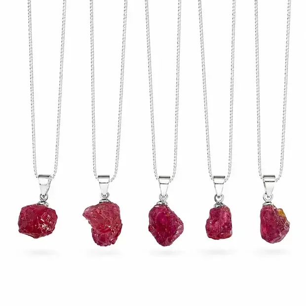 Ruwe Robijn ketting Faya Ruwe Robijn ketting Faya