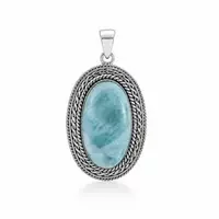 Larimar hanger Suzy