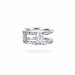 Zilveren earcuff Feline Zilveren earcuff Feline