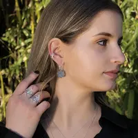 Zilveren earcuff Maud Zilveren earcuff Maud
