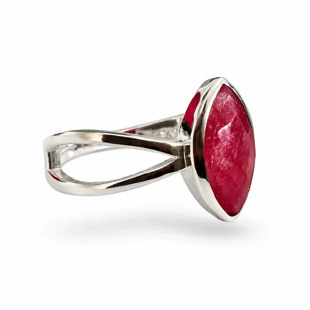 Robijn ring Yui Robijn ring Yui