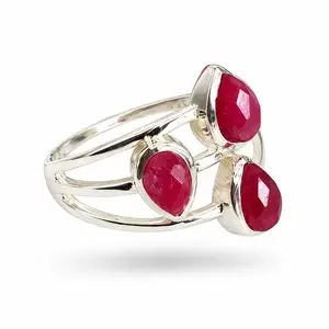 Robijn ring Momiji