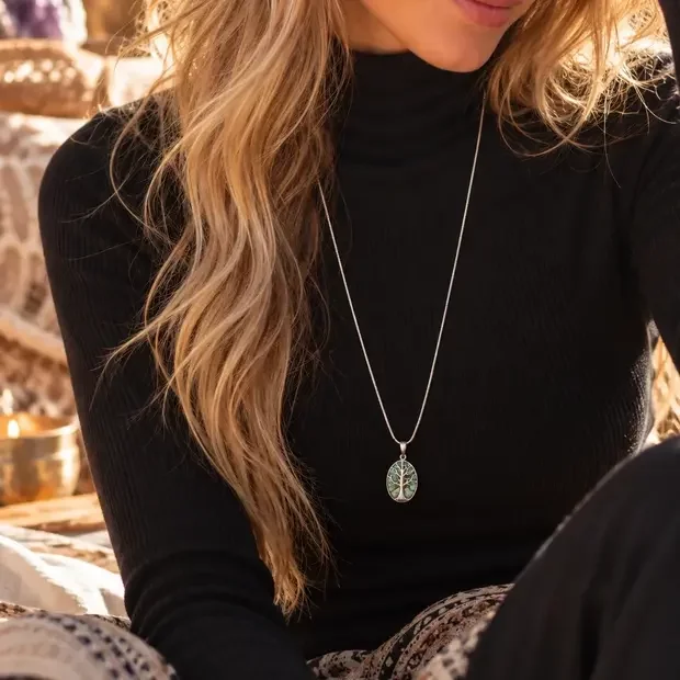 Tree of life ketting Abalone ovaal