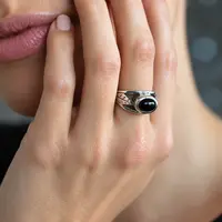 Onyx ring Leaf Onyx ring Leaf