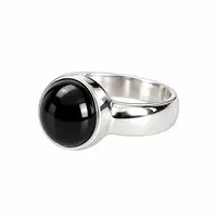 Black Onyx  ring Abou