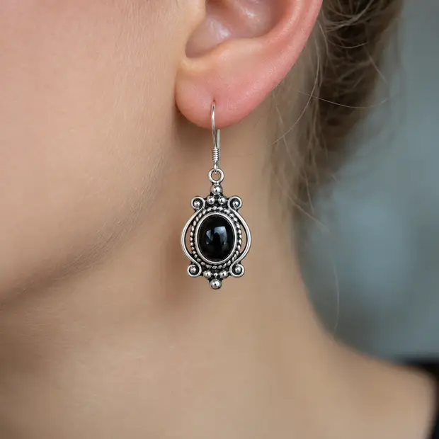 Black Onyx oorbellen Koi