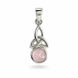 Triquetra hanger rozenkwarts Aine Triquetra hanger rozenkwarts Aine