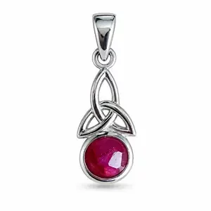 Triquetra hanger robijn Aine