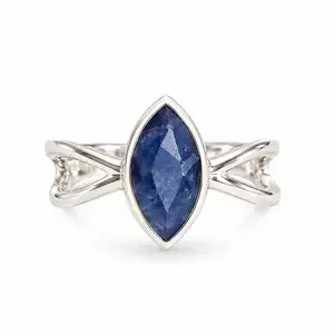 Saffier ring Yui Saffier ring Yui