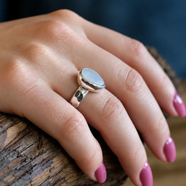 Zilveren Maansteen ring Karla Zilveren Maansteen ring Karla