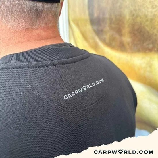 Carpworld.com Carpworld.com Black Crewneck