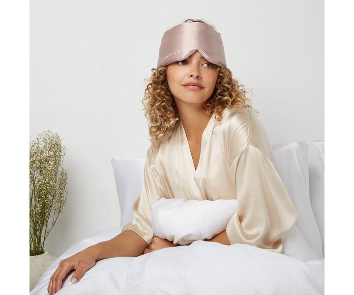 Deep Sleep Mask Lotus