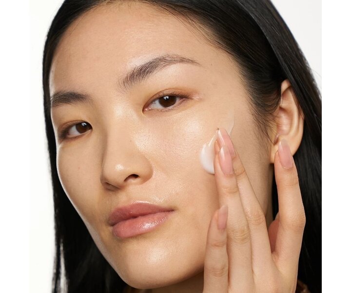 AC Collection Lightweight Soothing Moisturizer - 80ml