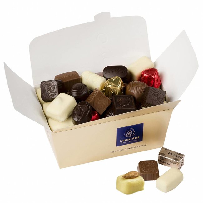 Leonidas Pralines en een fles Brugse Zot 75cl
