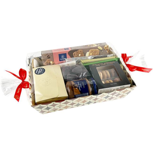 Panier cadeau (L) avec assortiment de chocolats, biscuits et douceurs