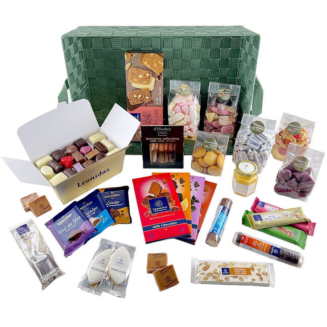Panier Cadeau Délices ROYAL : Assortiment de gourmandises belges