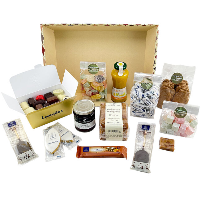 XL Geschenkmand met bonbons en diverse zoete en hartige delicatessen