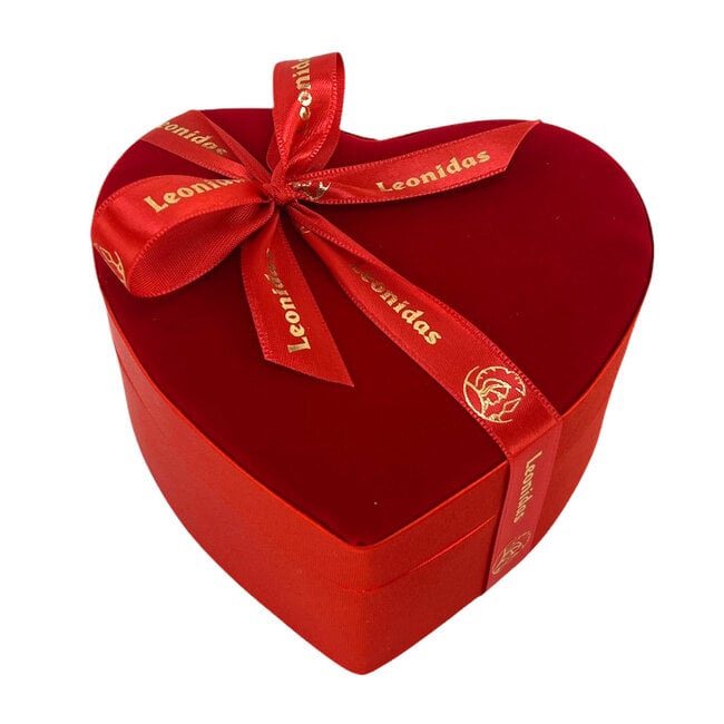 Leonidas Velvet heart with 16 chocolates in 2 layers