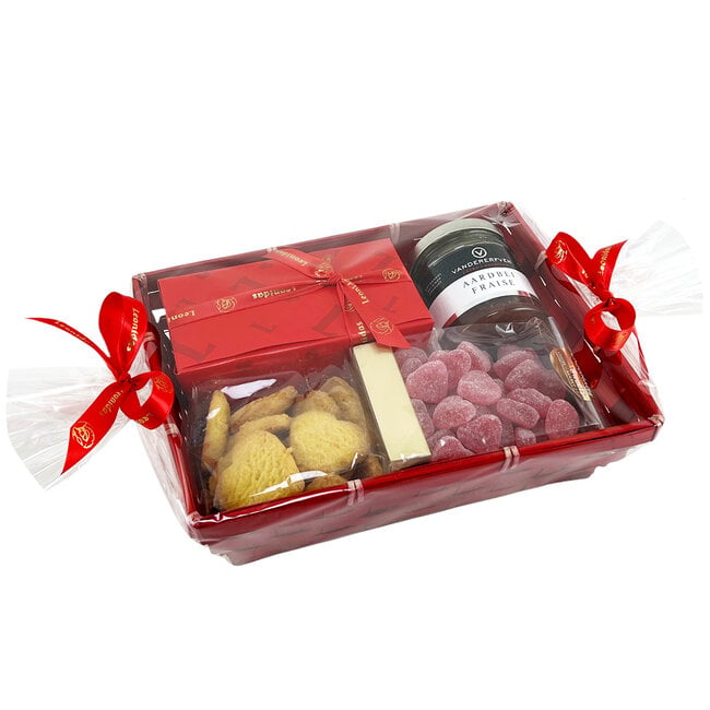 Love Gift Basket (S) - Romantic Assortment of Sweets and Chocolates (1015g)