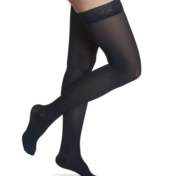 SIGVARIS Women's Style Soft Opaque Thigh-High 20-3 0mmHg